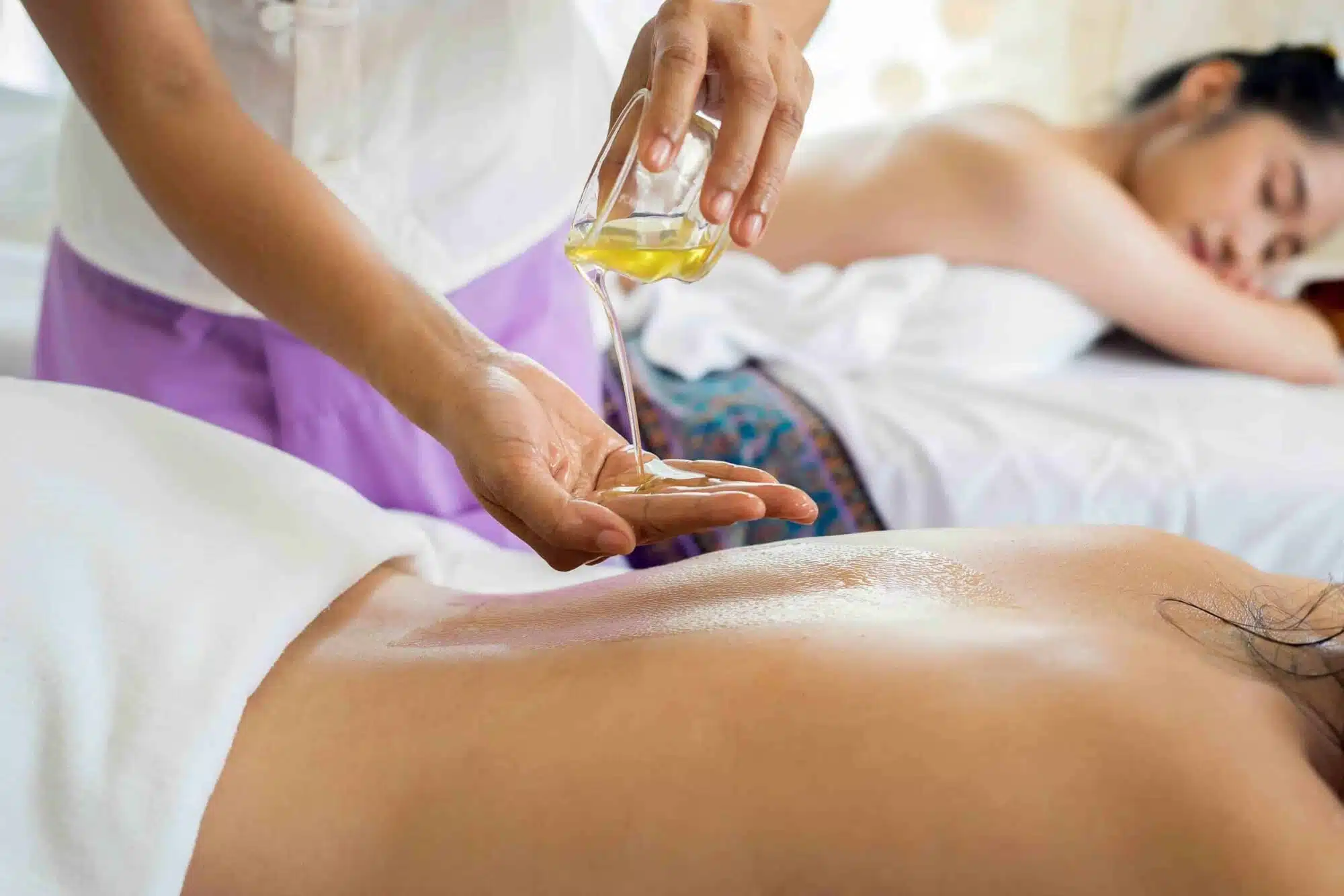 L'importance des produits de qualité pour des massages réussis